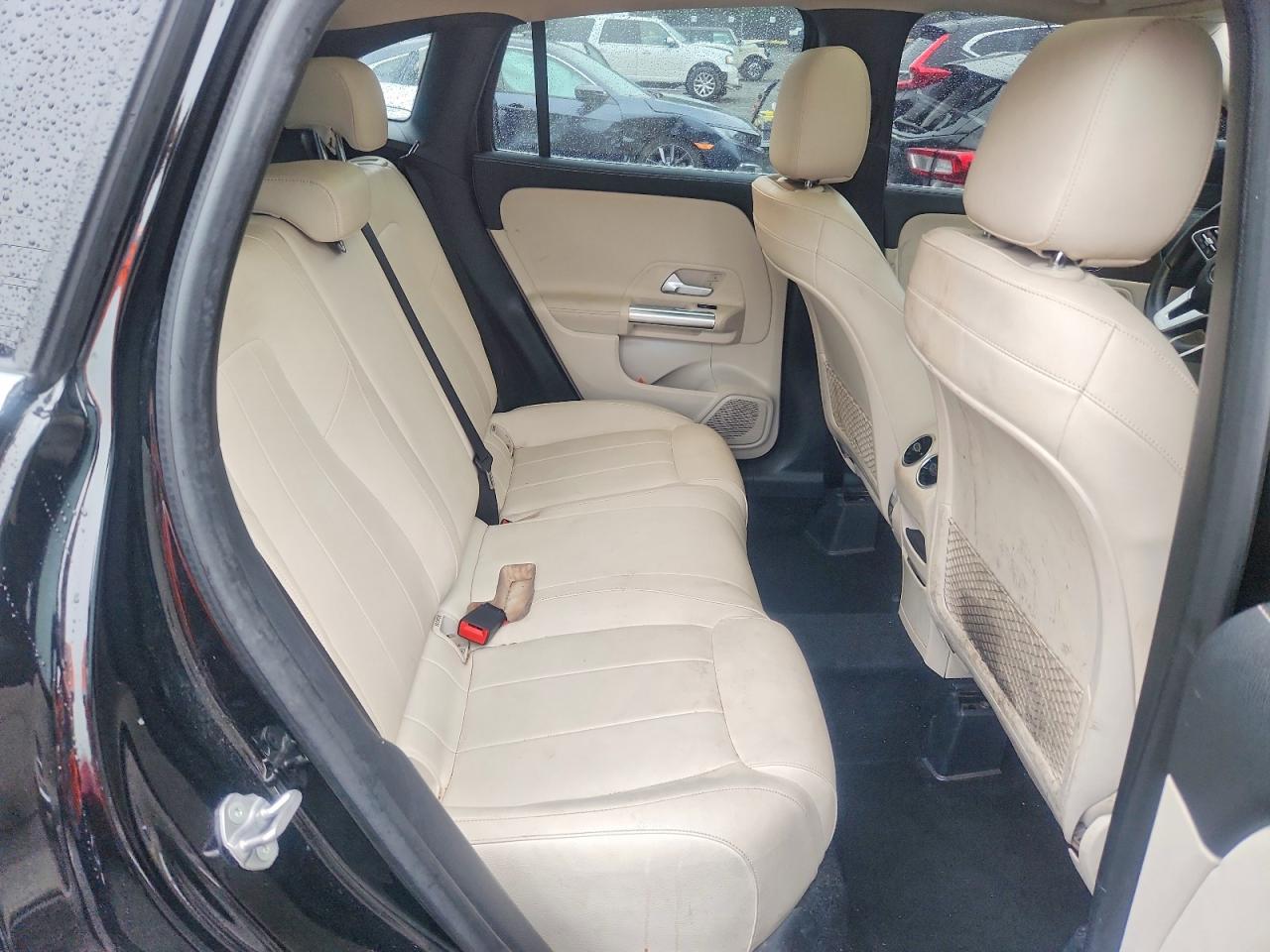 2021 MERCEDES-BENZ GLA GLA250-4M