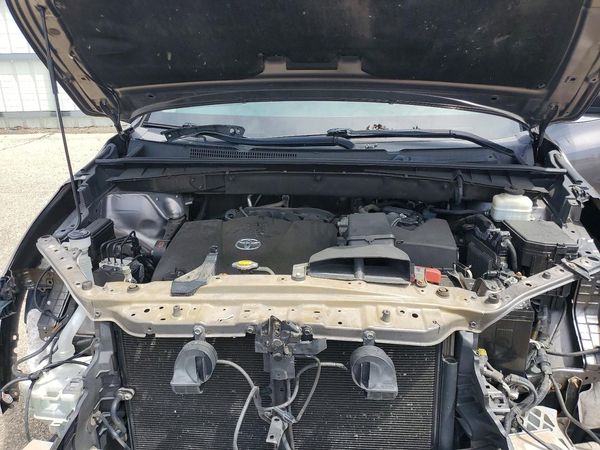 2017 TOYOTA HIGHLANDER SE/XLE
