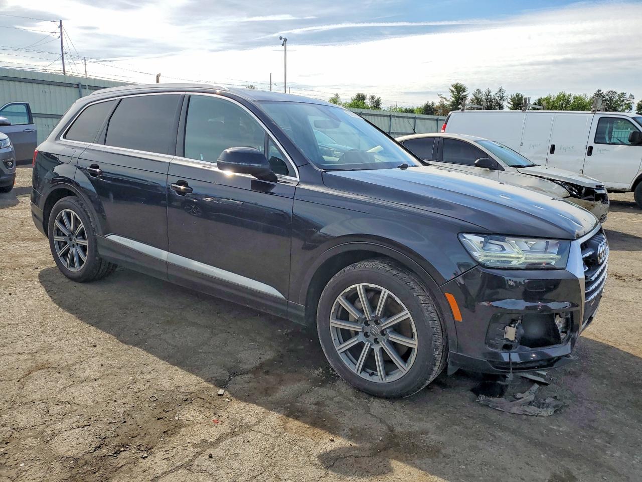 2018 AUDI Q7 quattro Prestige
