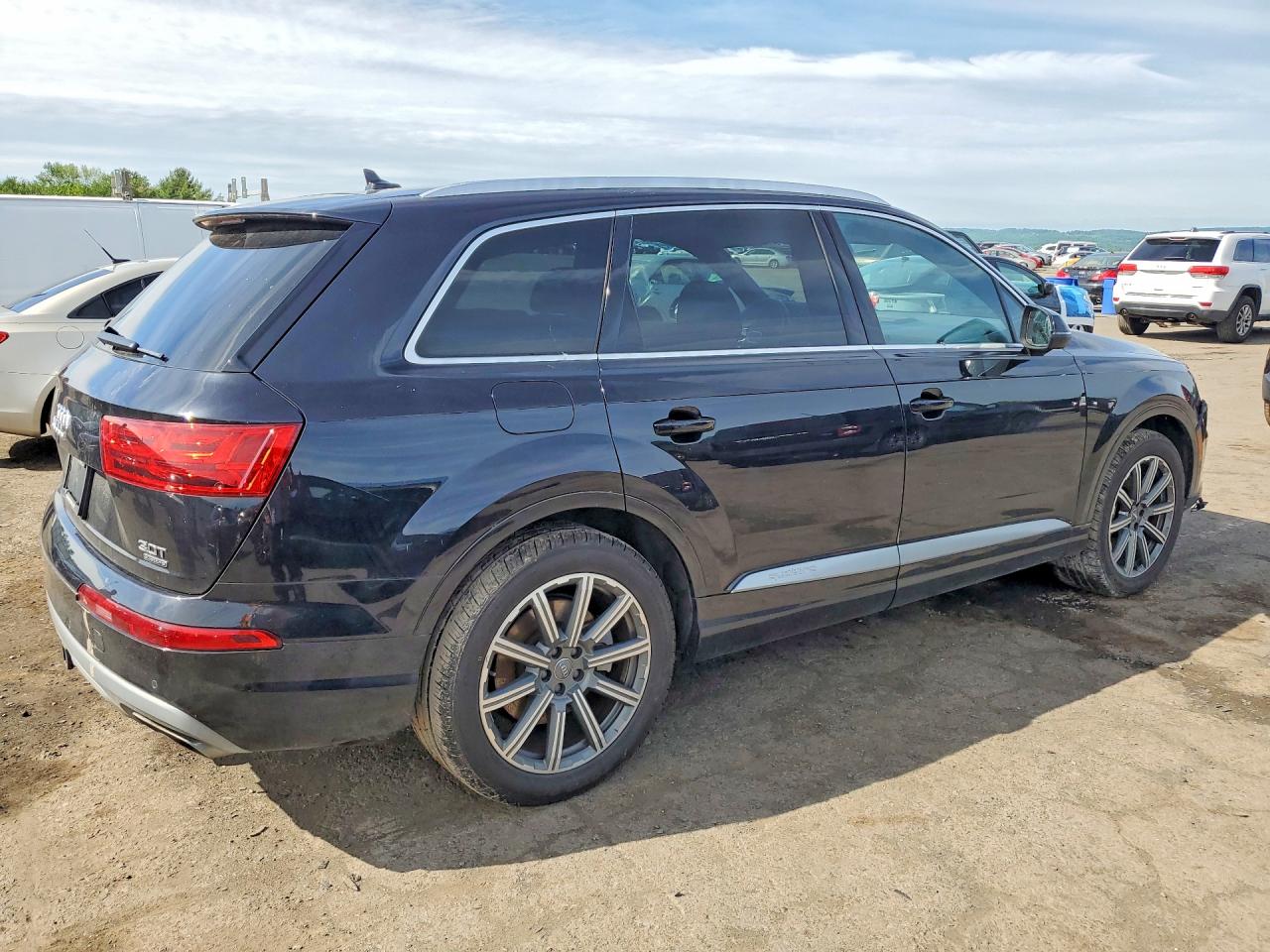 2018 AUDI Q7 quattro Prestige