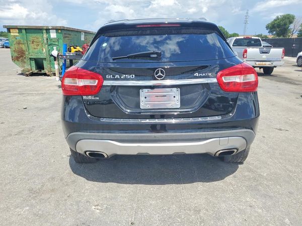 2019 MERCEDES-BENZ GLA GLA250-4M