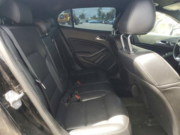2019 MERCEDES-BENZ GLA GLA250-4M