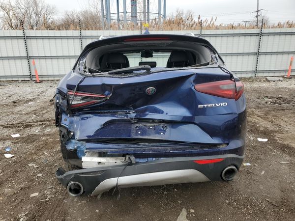 2018 ALFA ROMEO STELVIO AWD