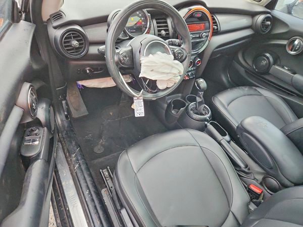 2015 MINI COOPER