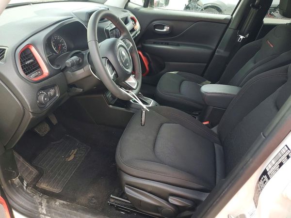 2023 JEEP RENEGADE TRAILHAWK 4X4