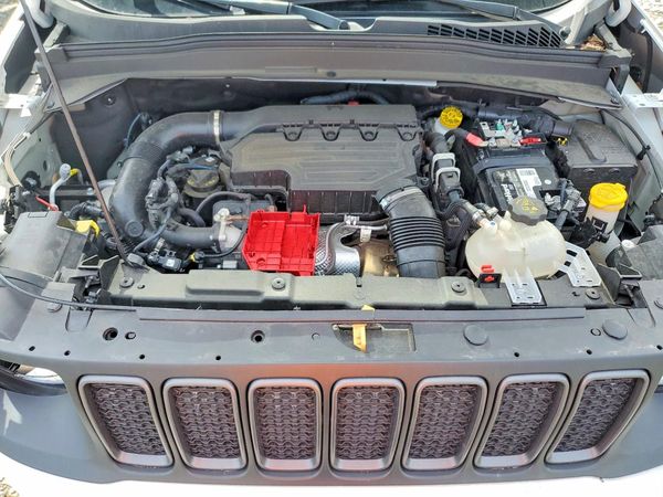 2023 JEEP RENEGADE TRAILHAWK 4X4