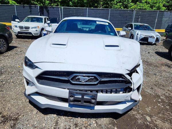 2019 FORD MUSTANG I4 Coupe