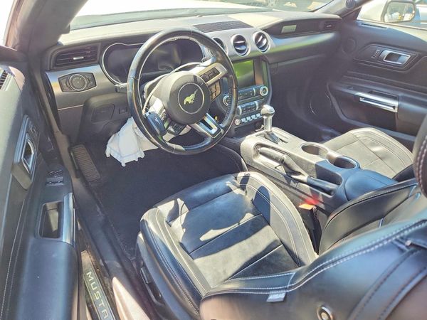2019 FORD MUSTANG I4 Coupe