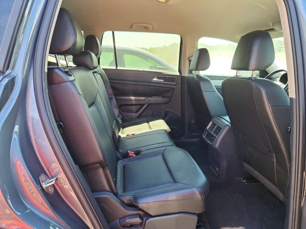 2018 VOLKSWAGEN ATLAS SE