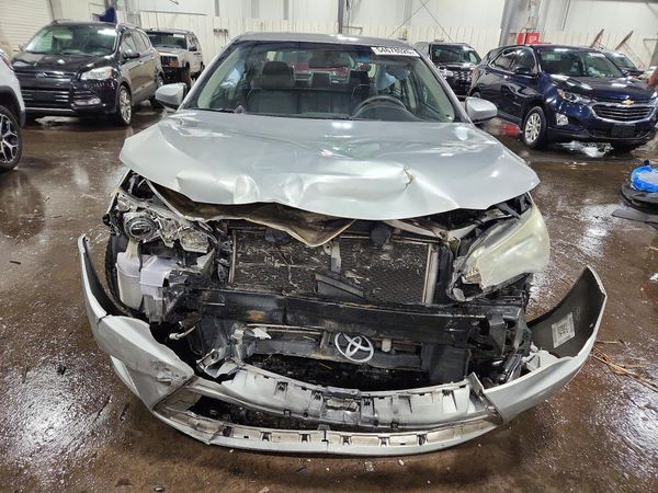 2015 TOYOTA CAMRY