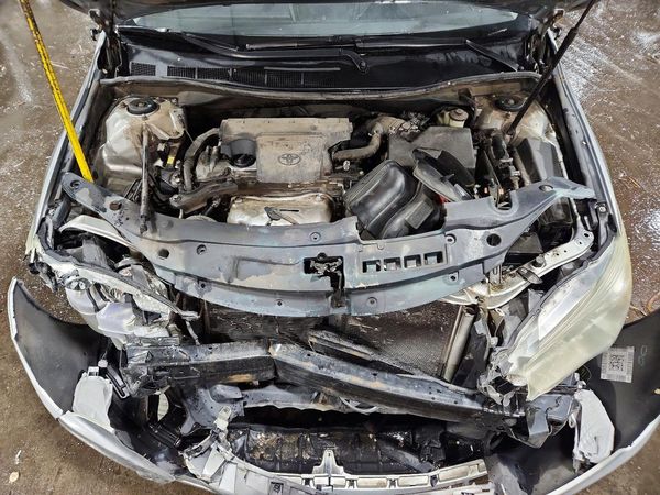 2015 TOYOTA CAMRY