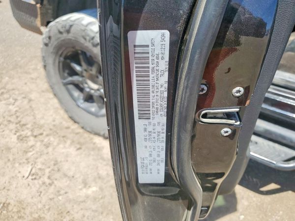 2016 RAM 2500 Laramie