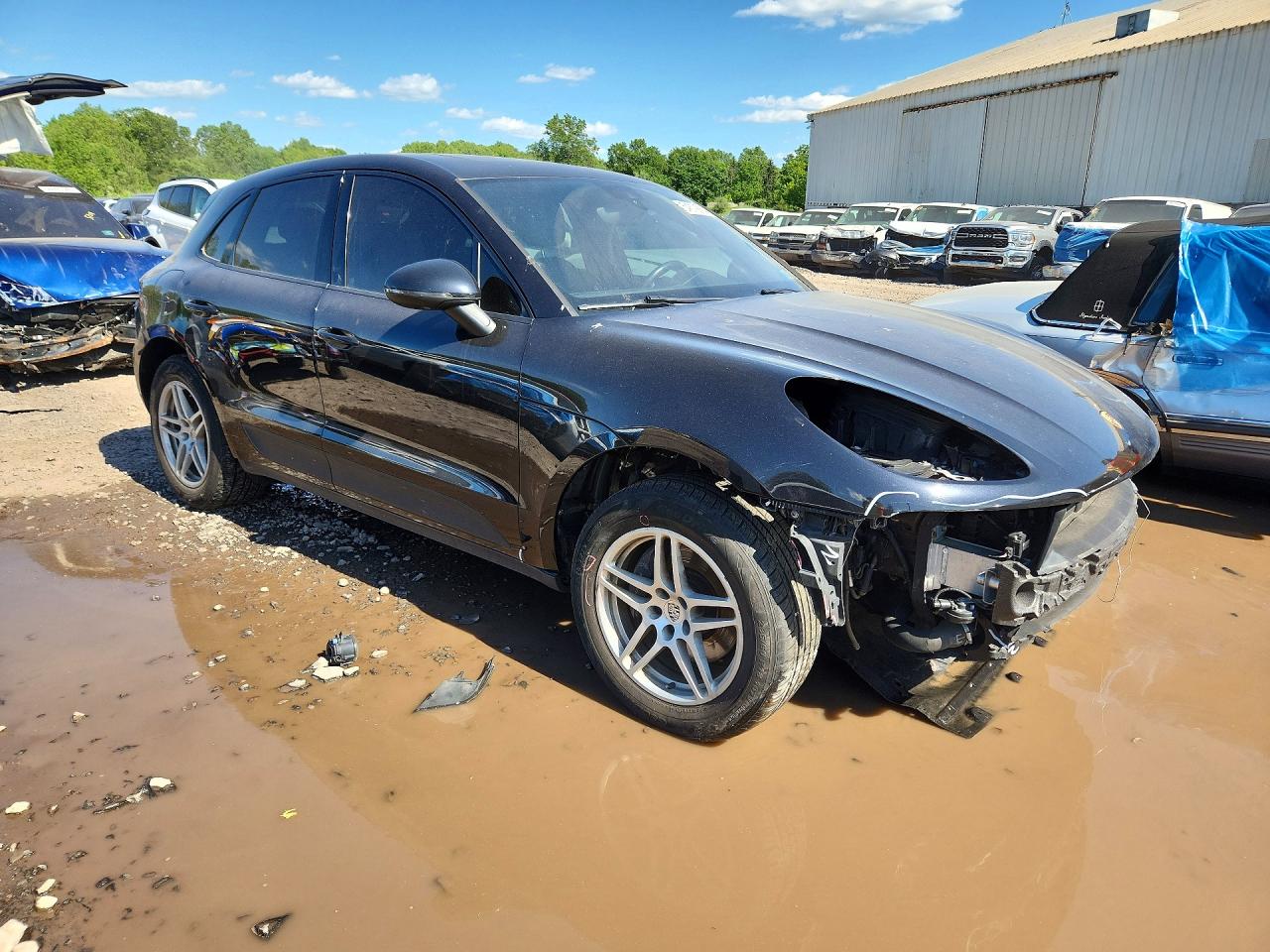 2017 PORSCHE MACAN