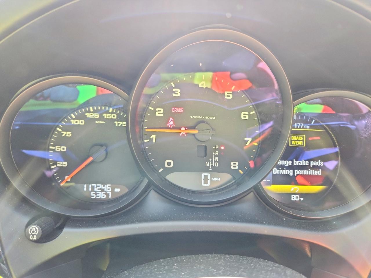 2017 PORSCHE MACAN