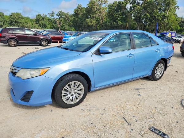 2012 TOYOTA CAMRY