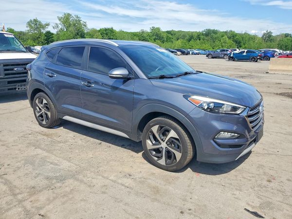 2017 HYUNDAI TUCSON