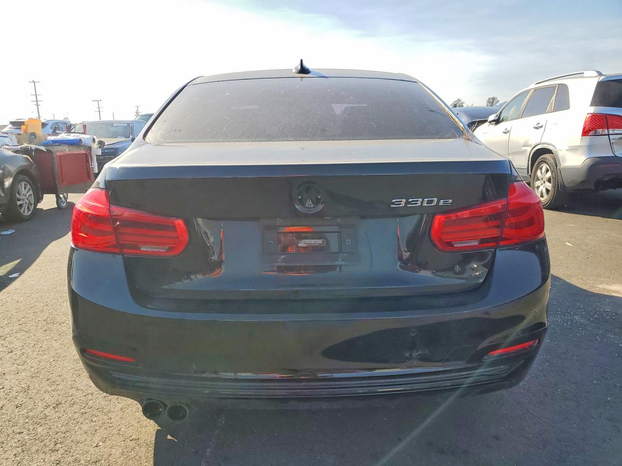 2018 BMW 330E