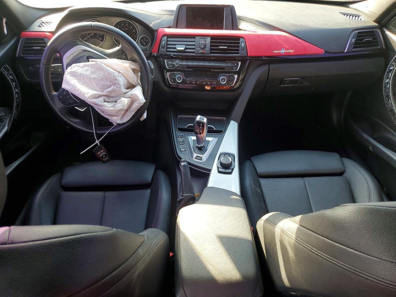 2018 BMW 330E