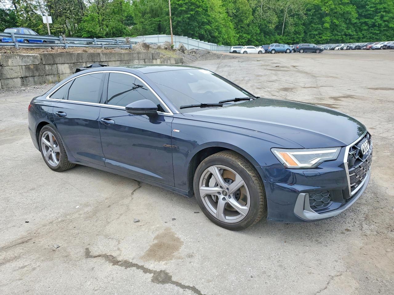 2025 AUDI A6 quattro Premium Plus