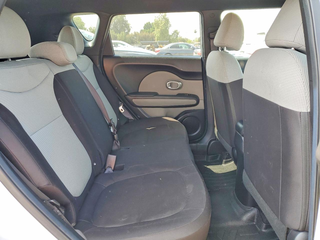 2017 KIA SOUL Base