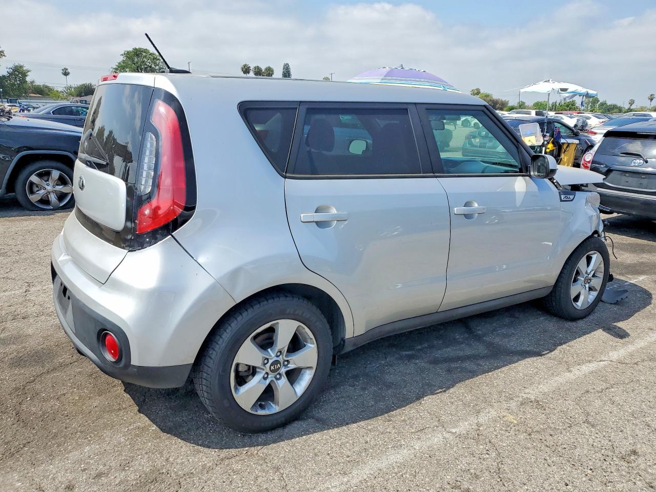 2017 KIA SOUL Base