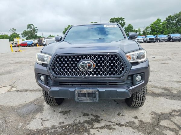 2019 TOYOTA TACOMA SR5