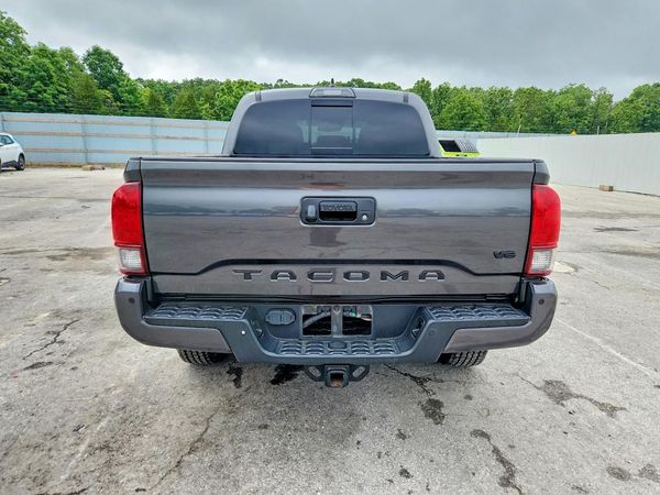 2019 TOYOTA TACOMA SR5
