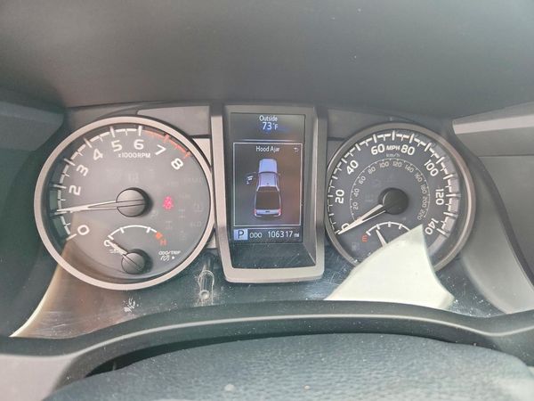 2019 TOYOTA TACOMA SR5