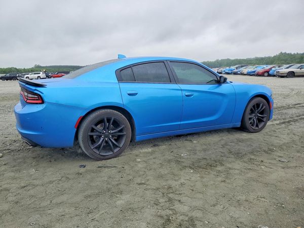 2016 DODGE CHARGER SXT