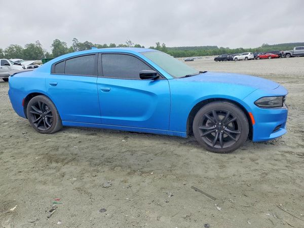2016 DODGE CHARGER SXT