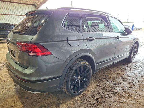 2020 VOLKSWAGEN TIGUAN SE, SEL
