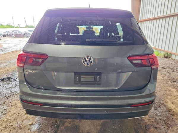 2020 VOLKSWAGEN TIGUAN SE, SEL