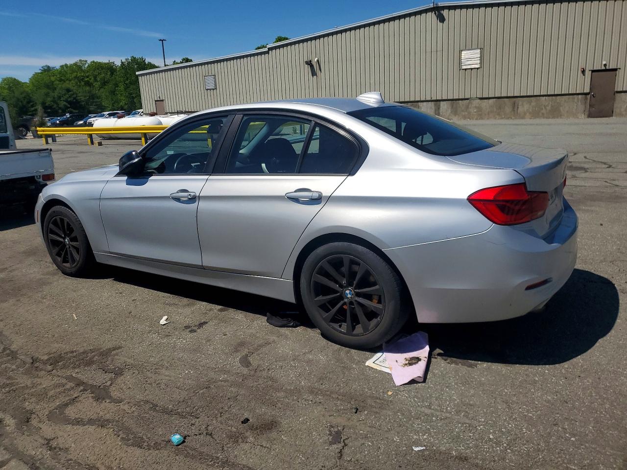 2016 BMW 320