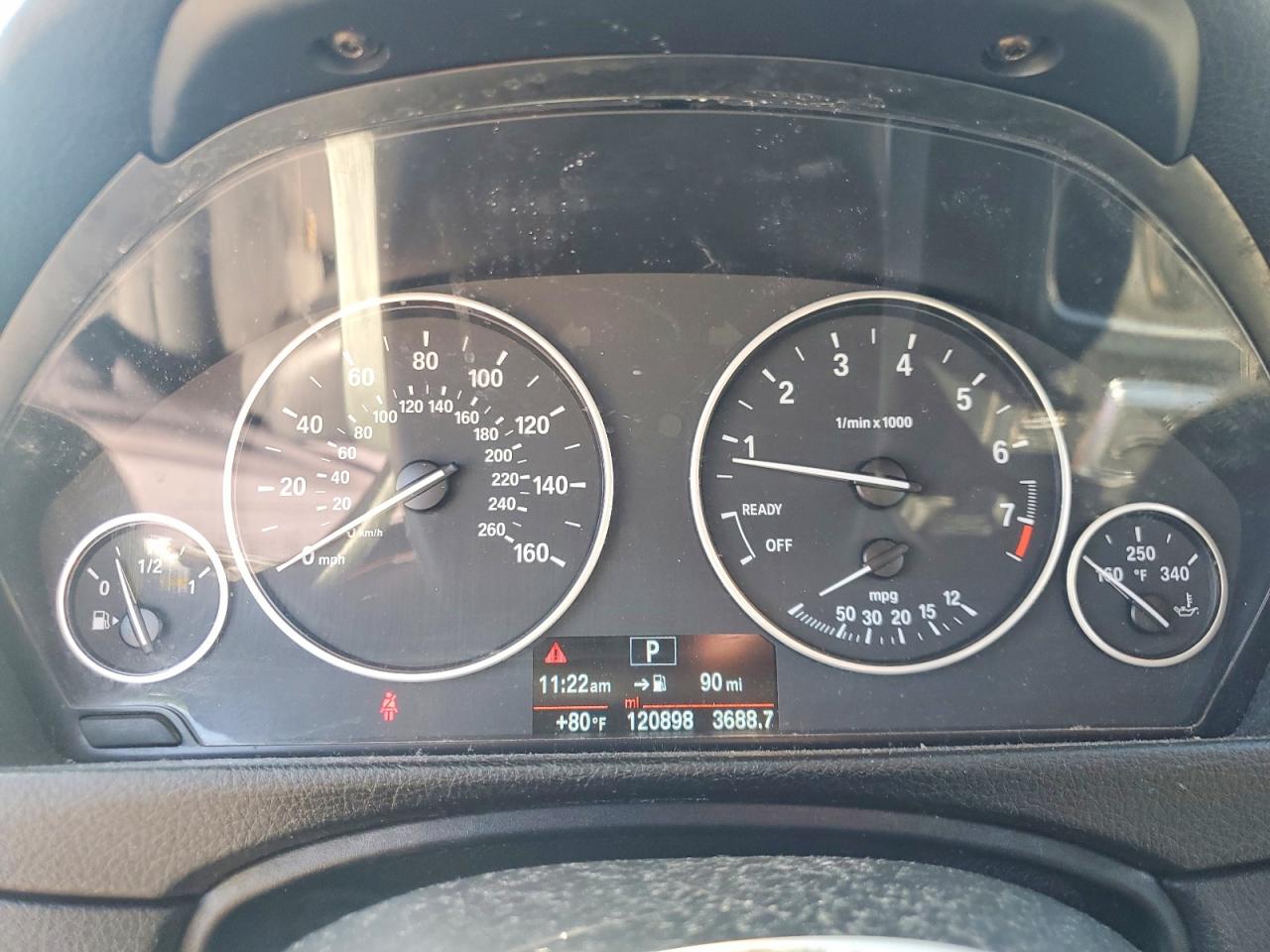 2016 BMW 320