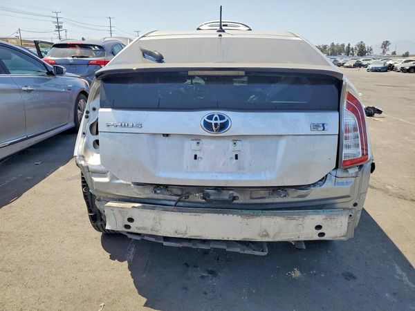 2013 TOYOTA PRIUS