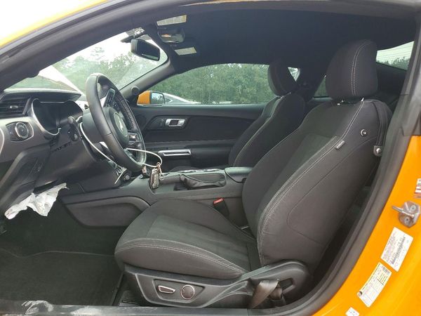 2019 FORD MUSTANG I4 Coupe