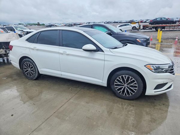 2021 VOLKSWAGEN JETTA S / SE / R-Line