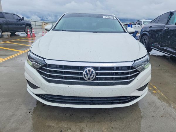 2021 VOLKSWAGEN JETTA S / SE / R-Line