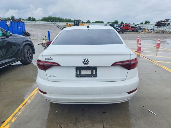 2021 VOLKSWAGEN JETTA S / SE / R-Line