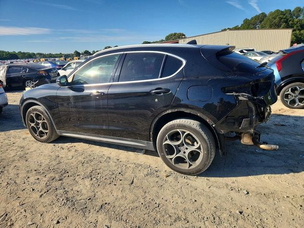 2018 ALFA ROMEO STELVIO AWD