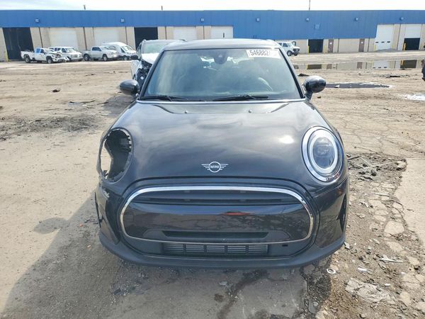 2022 MINI COOPER