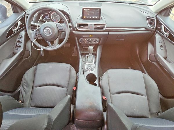 2015 MAZDA 3 Sport/GX
