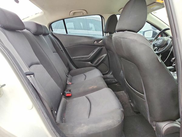 2015 MAZDA 3 Sport/GX