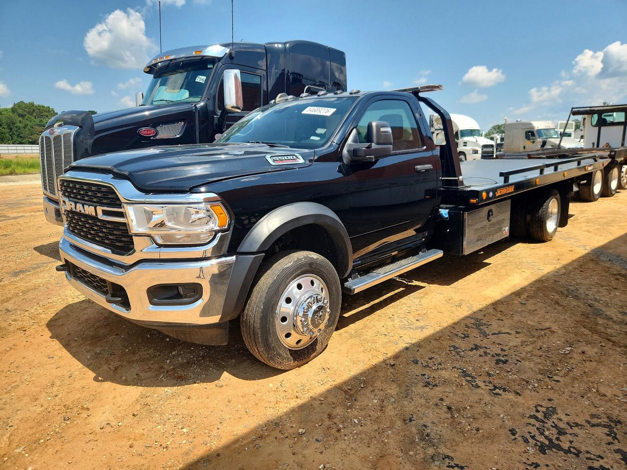 2024 RAM 5500 REG CAB CHASSIS