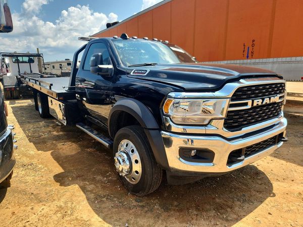 2024 RAM 5500 REG CAB CHASSIS