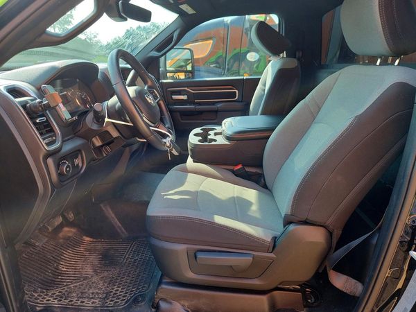2024 RAM 5500 REG CAB CHASSIS