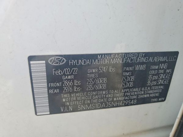 2022 HYUNDAI SANTA FE SE