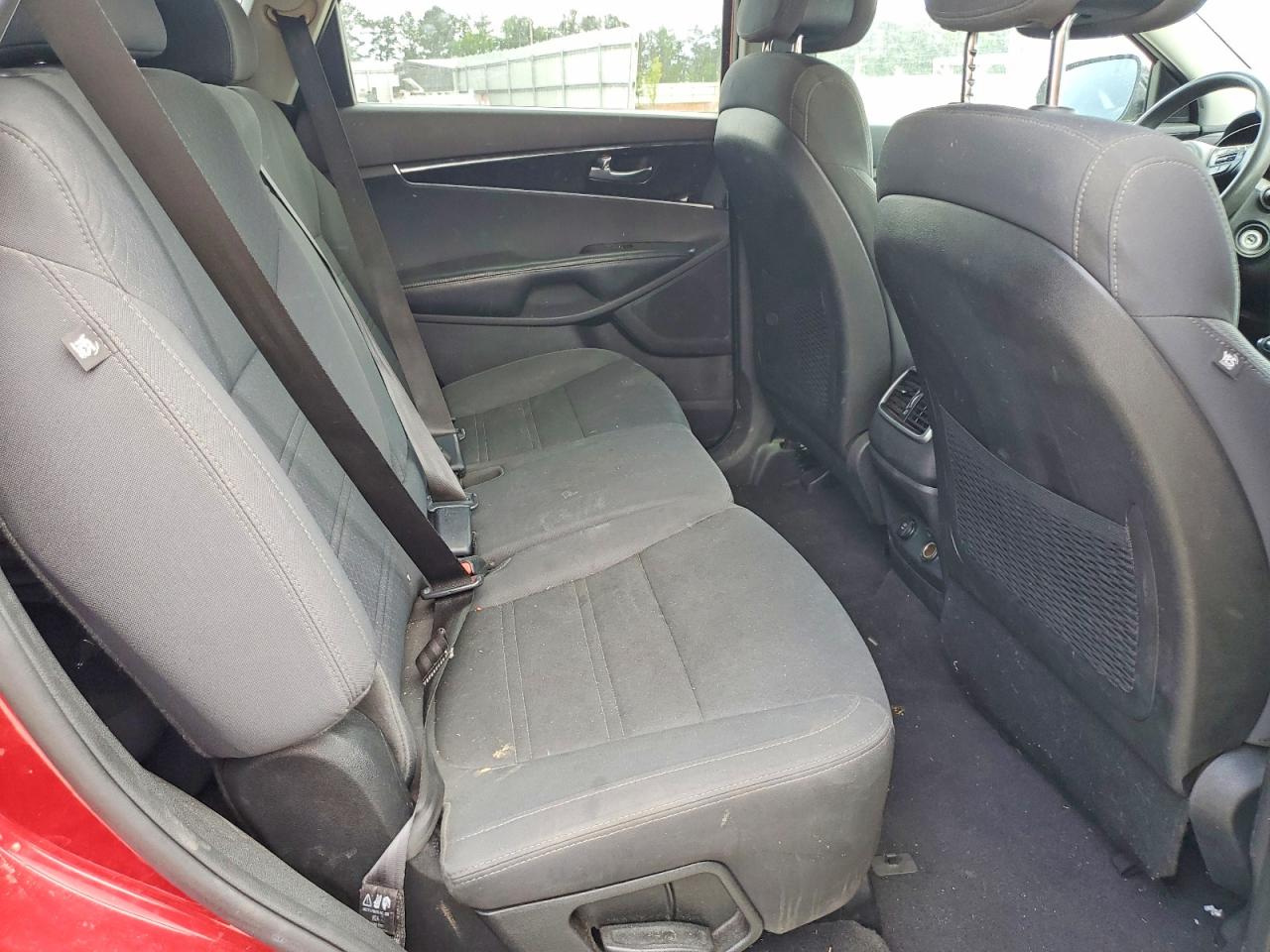 2017 KIA SORENTO L, LX