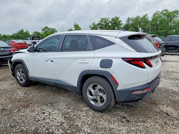 2022 HYUNDAI TUCSON SE