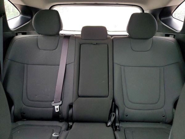 2022 HYUNDAI TUCSON SE